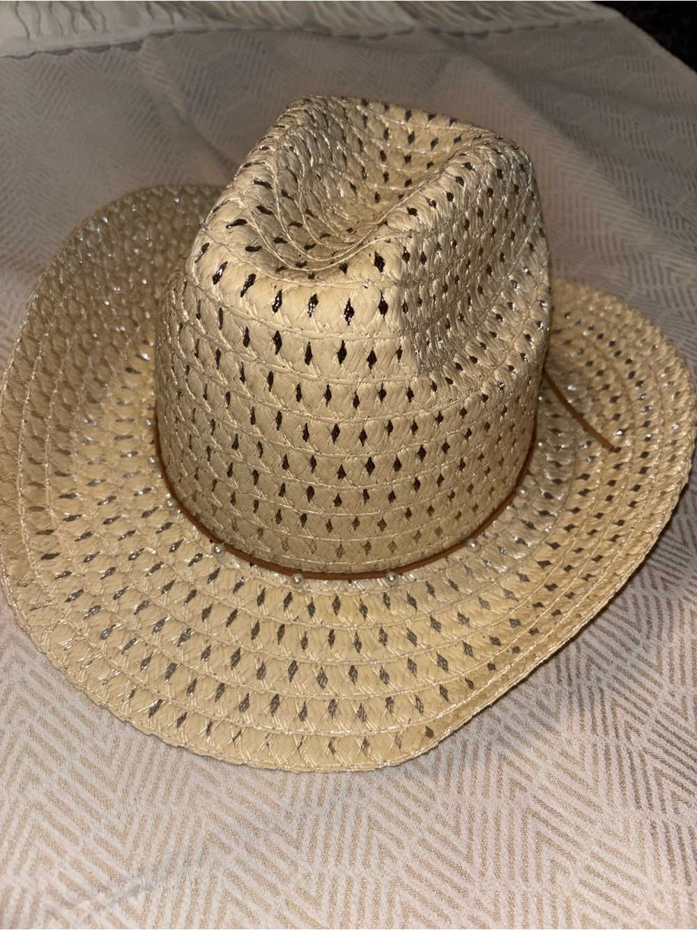 Classic Straw cowgirl  Hat with pearls- brand new